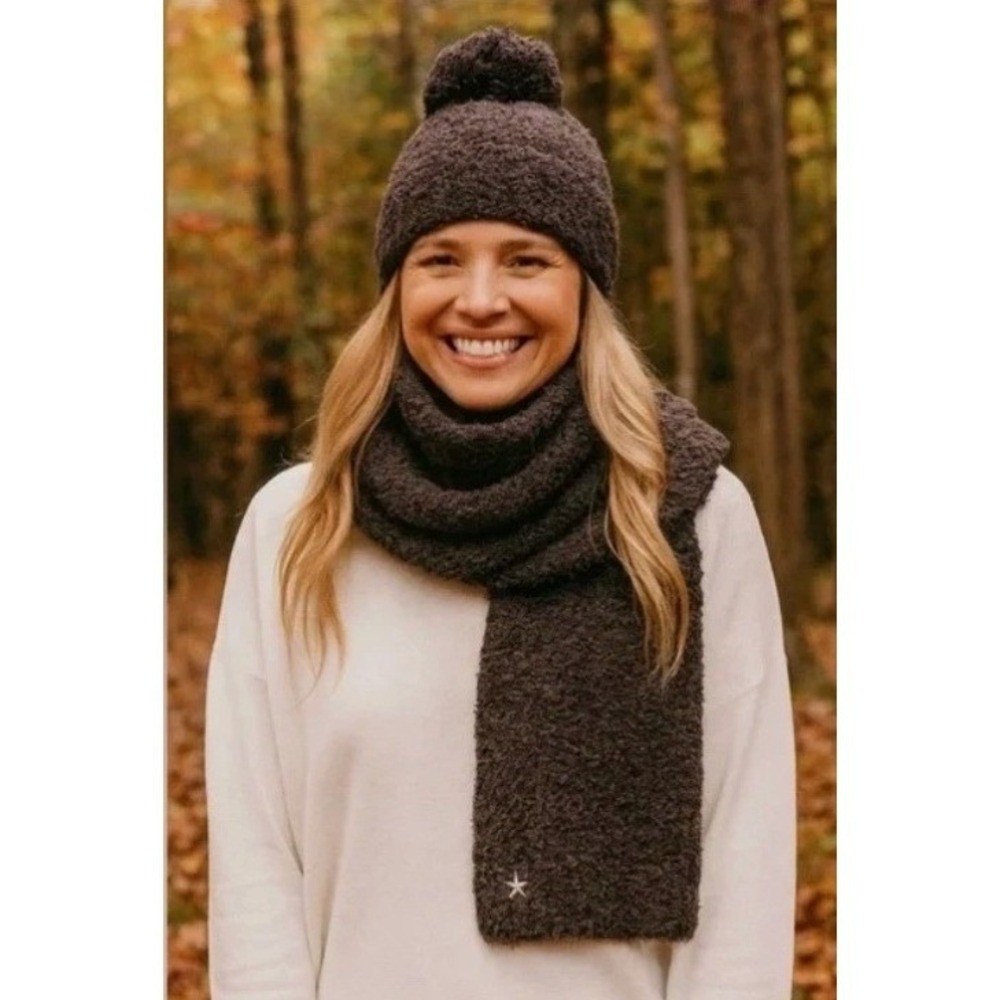 Barefoot Dreams CozyChic Pom Pom Beanie & Scarf Set Espresso Cocoa NWT